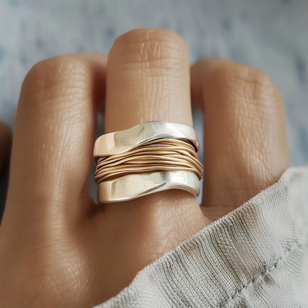 Aurina | Golden Silk Ring