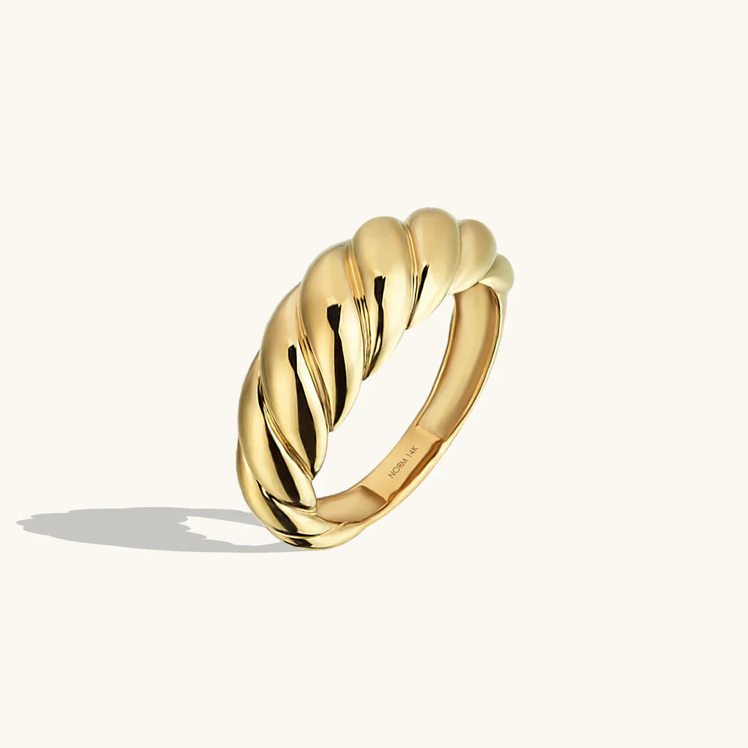 Caterina | Croissant Gold Ring - Gold