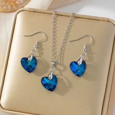 Vionna | Caerwyn Jewelry Set