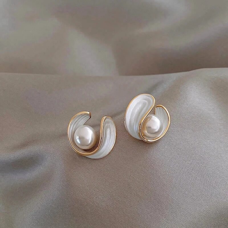 Oliviane | Opal Pearl Earrings