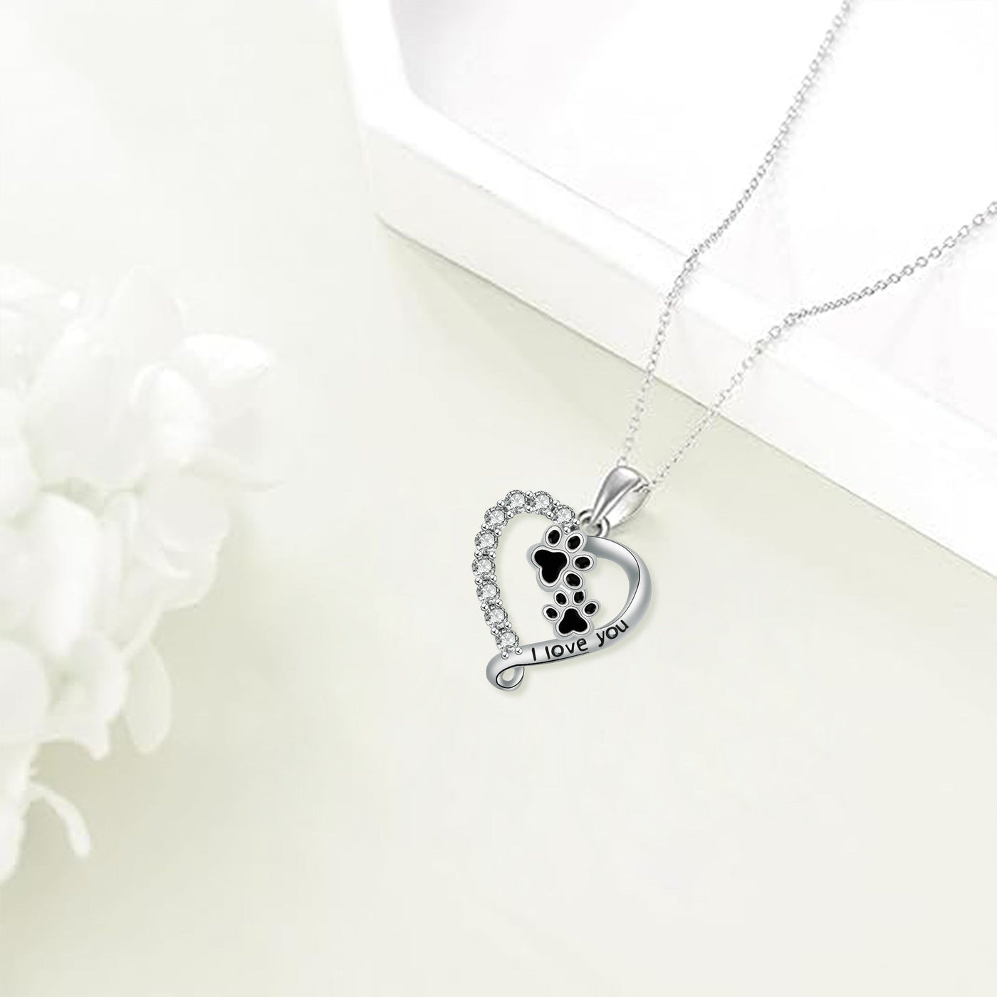 Verisse | Heart Paw Necklace