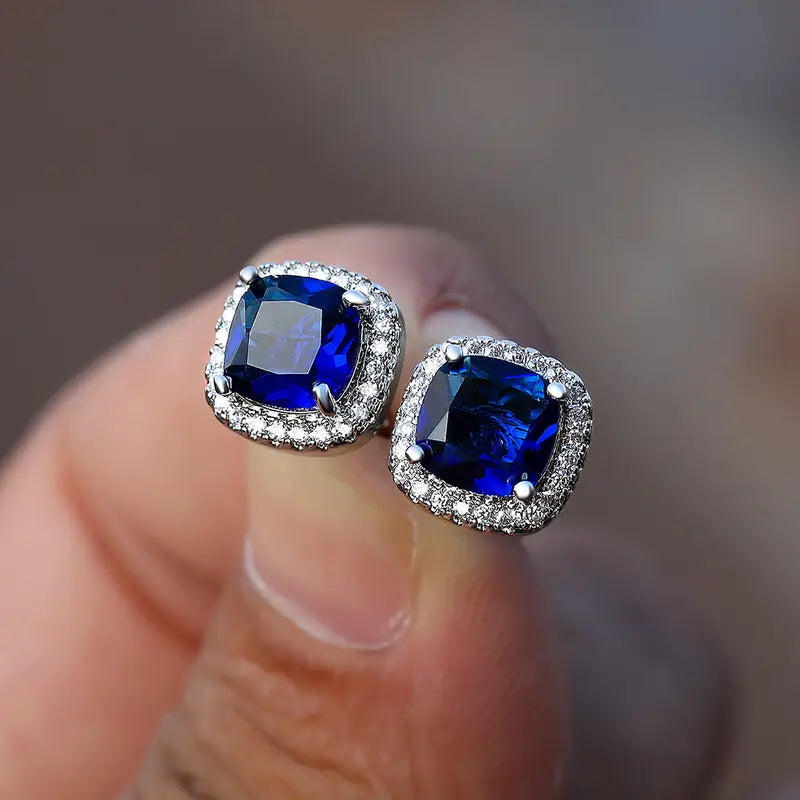 Saphina | Square Stud Earrings