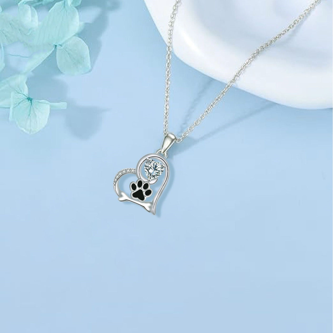 Amoria | Crystal Paw Necklace