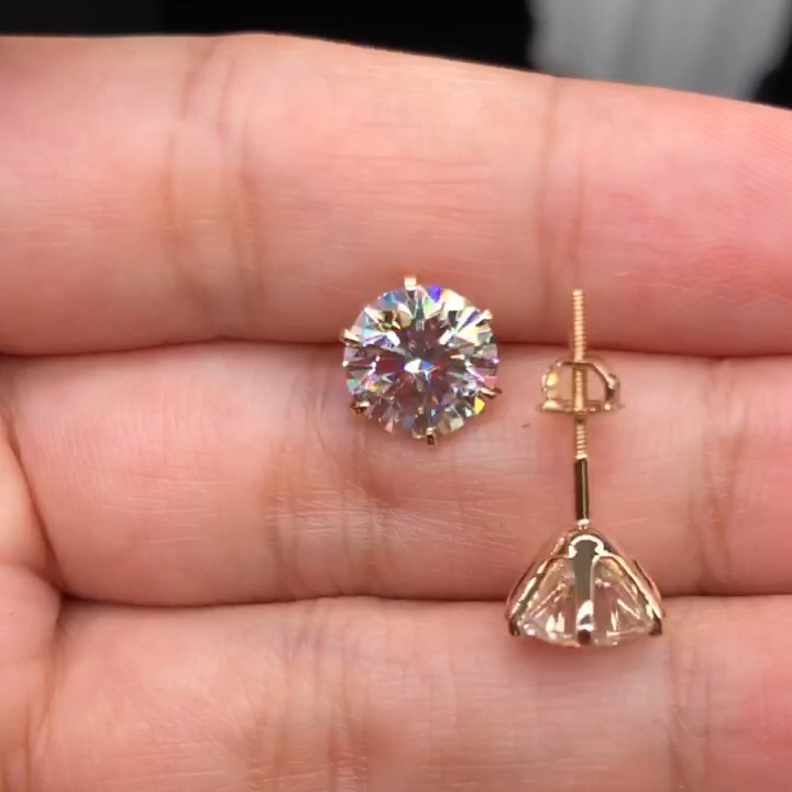 Luciana | White Gold Stud - Gold