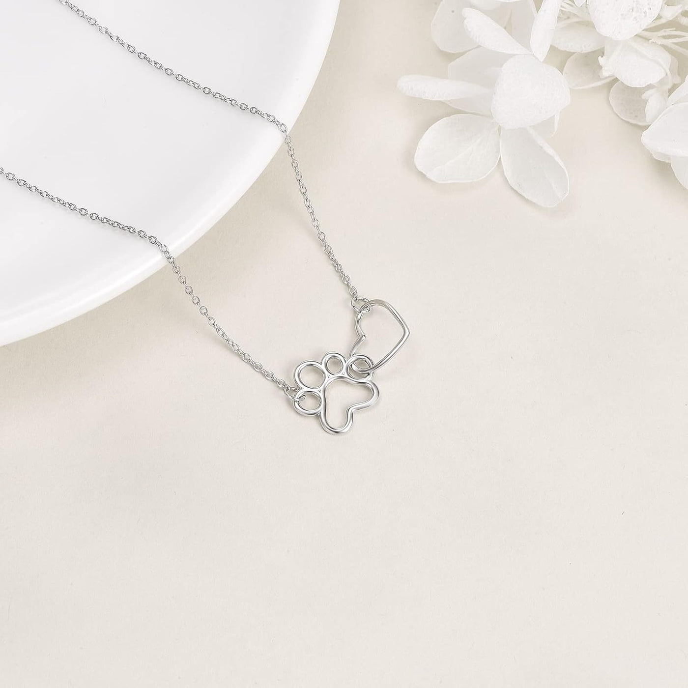 Mirisse | Crystal Heart Necklace