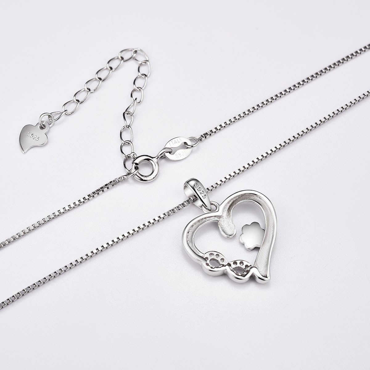 Veloria | Infinity Paw Necklace