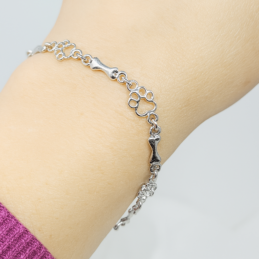 Cyrisse | Silver Paw Charm Bracelet