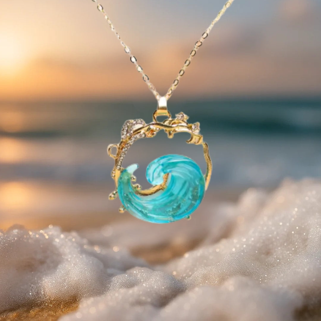 Ocean's Oath I Golden Favorite