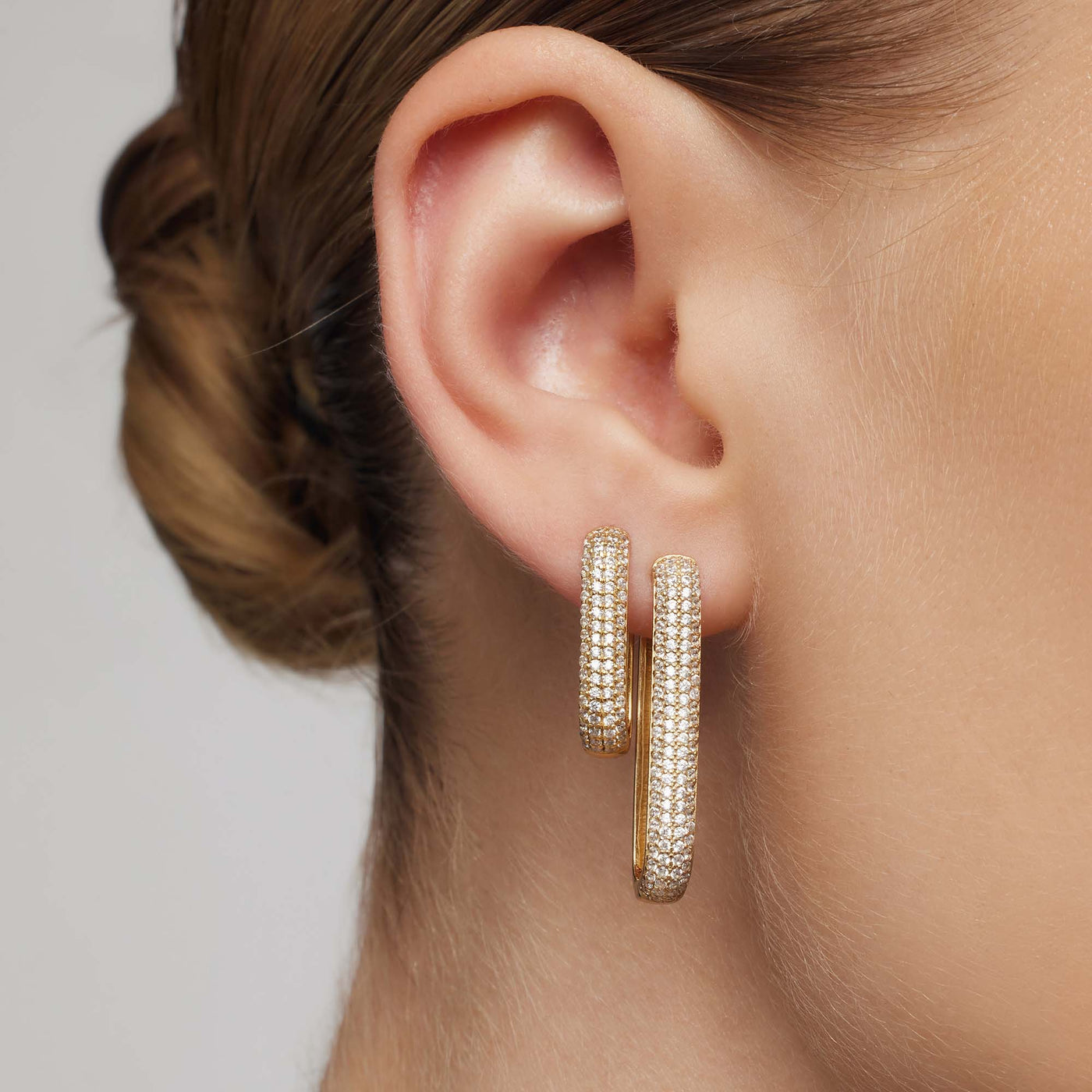 Amira | Icon Pavé Hoops - Gold