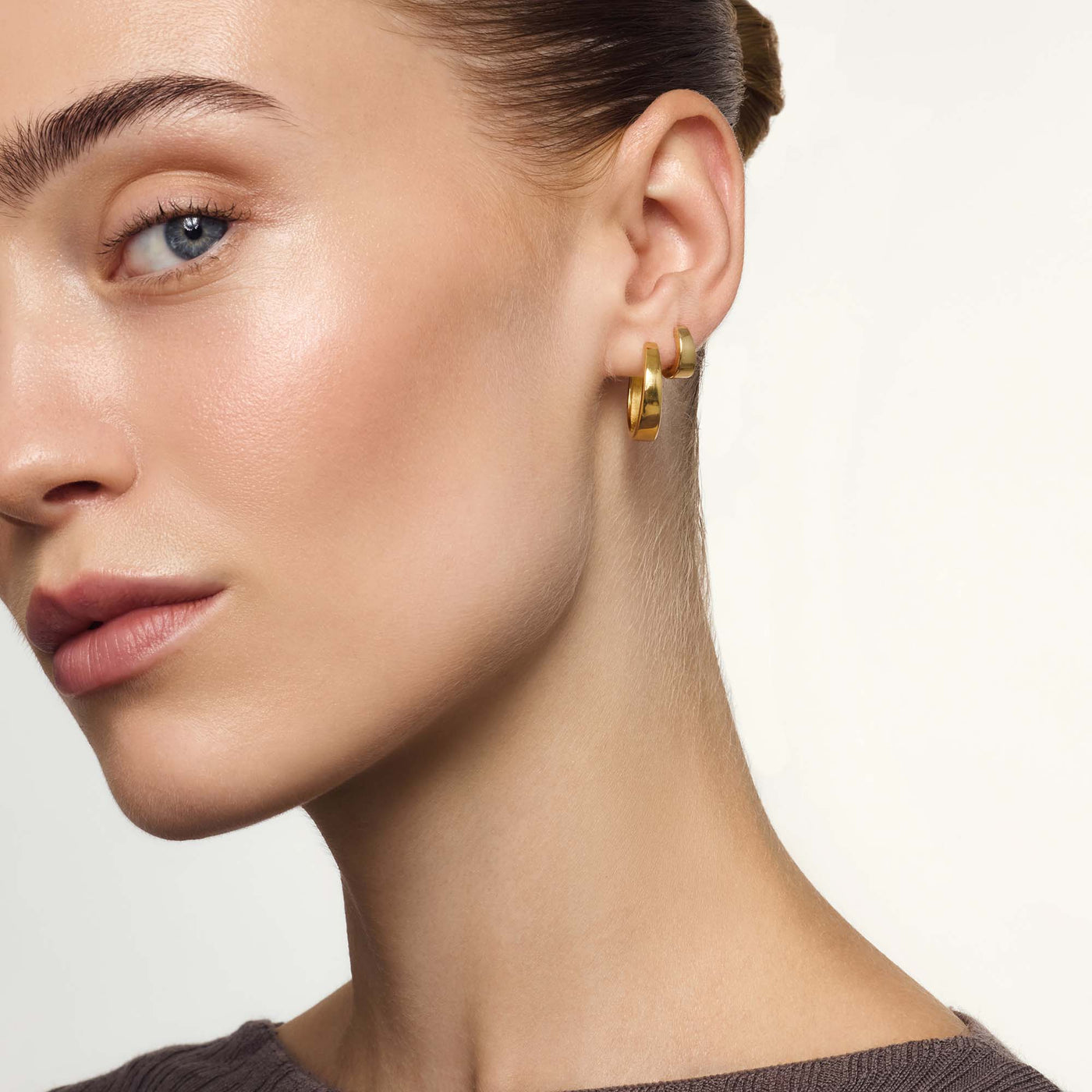 Serafina | Classic Gold Hoops - Gold