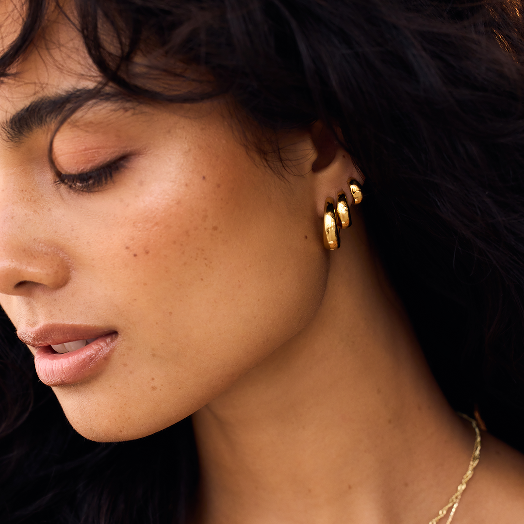 Floriana | Classic Gold Hoops - Gold