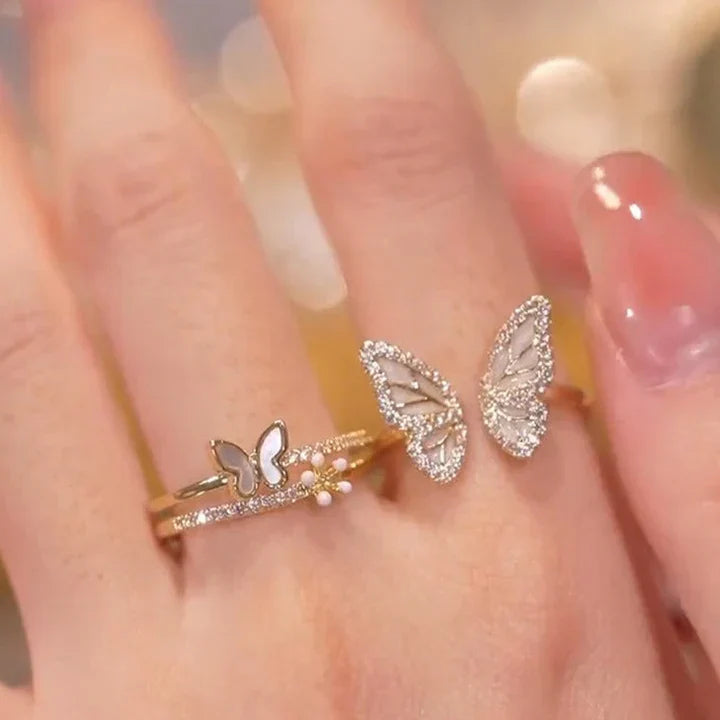 Magic | butterfly ring