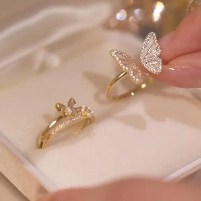 Magic | butterfly ring