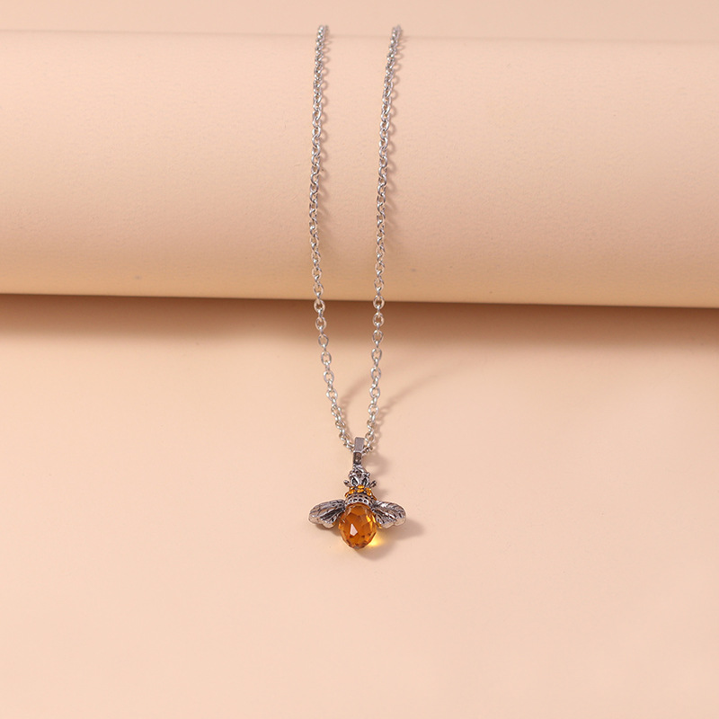 Amber Honeywing I Bee Necklace