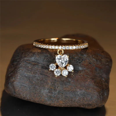 Sabira | Cat Paw Ring