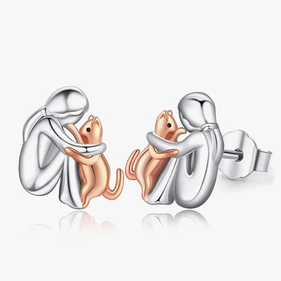 Lyana | Cat Hug Earrings