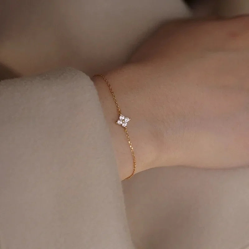 Veyra | Fortune Clover Necklace