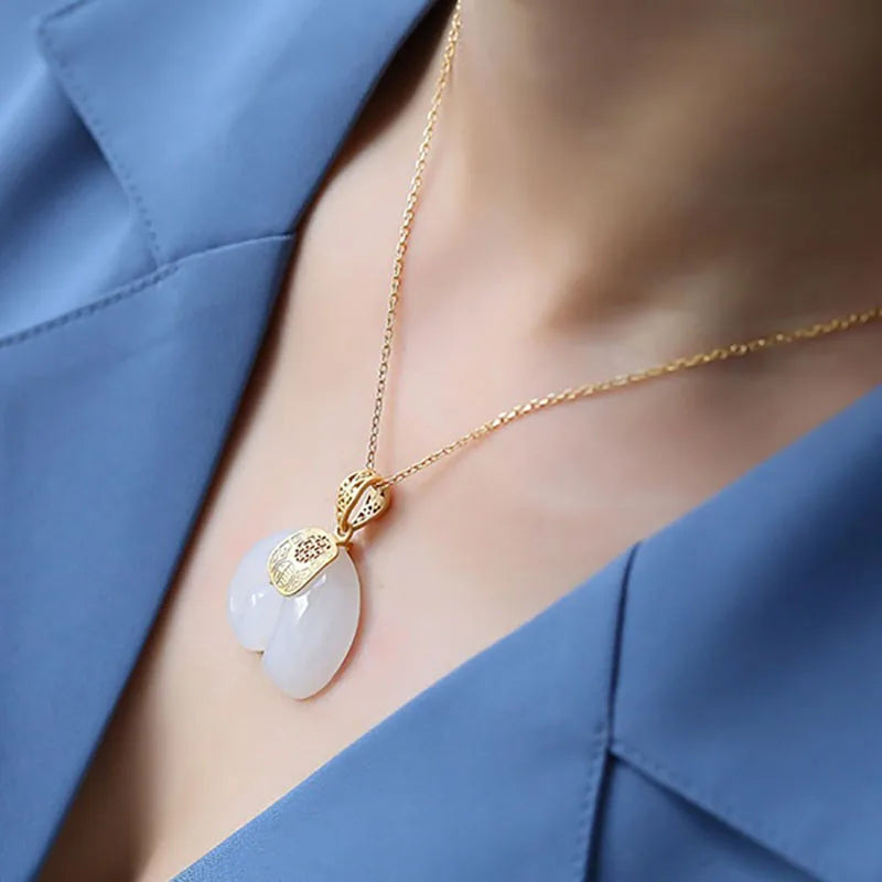 Saphira | Jade Elephant Necklace