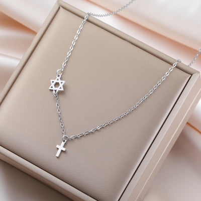 Vianna | Star Cross Pendant