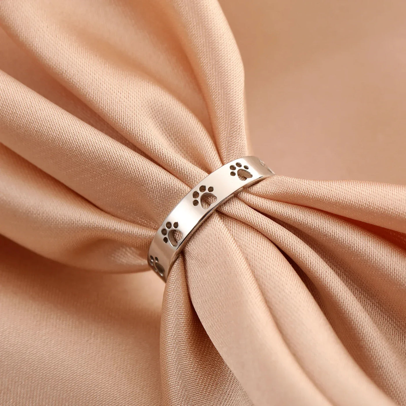 Amaris | Gold Paw Ring