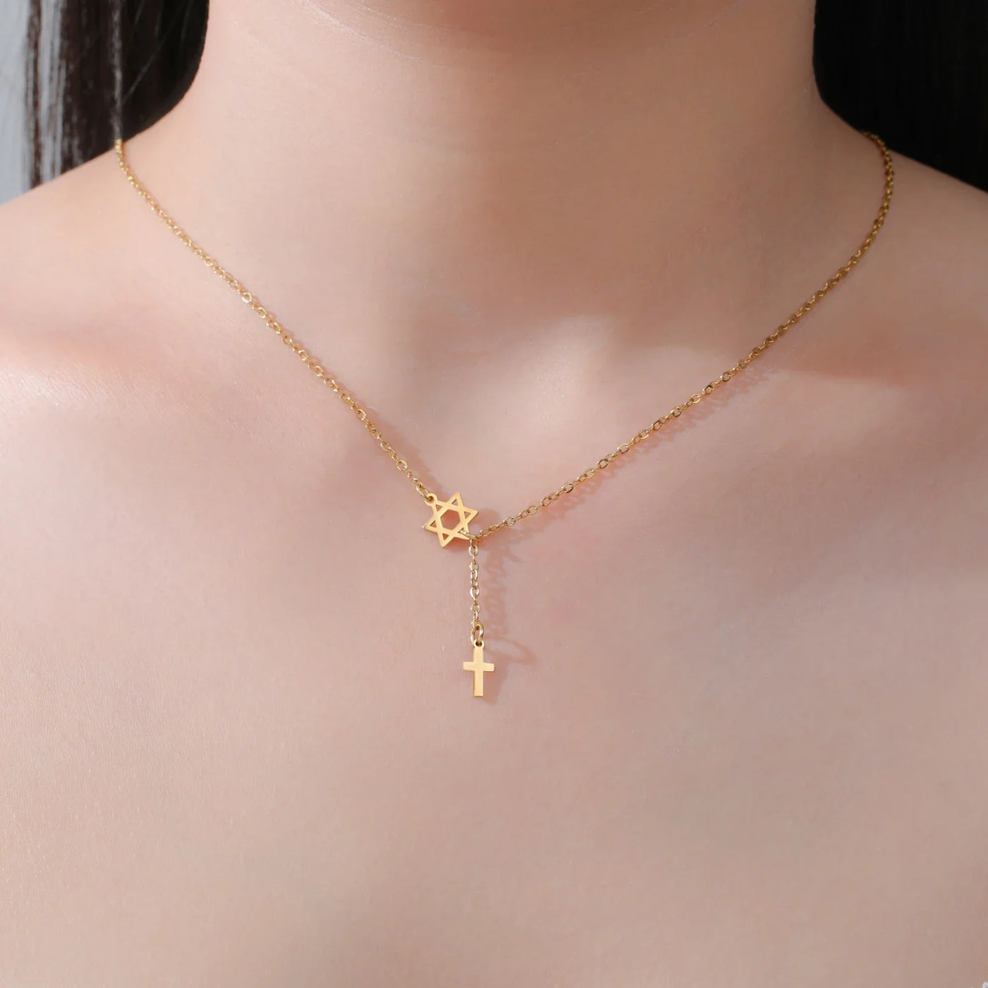 Vianna | Star Cross Pendant