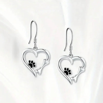 Brielle | Heart Paw Earrings