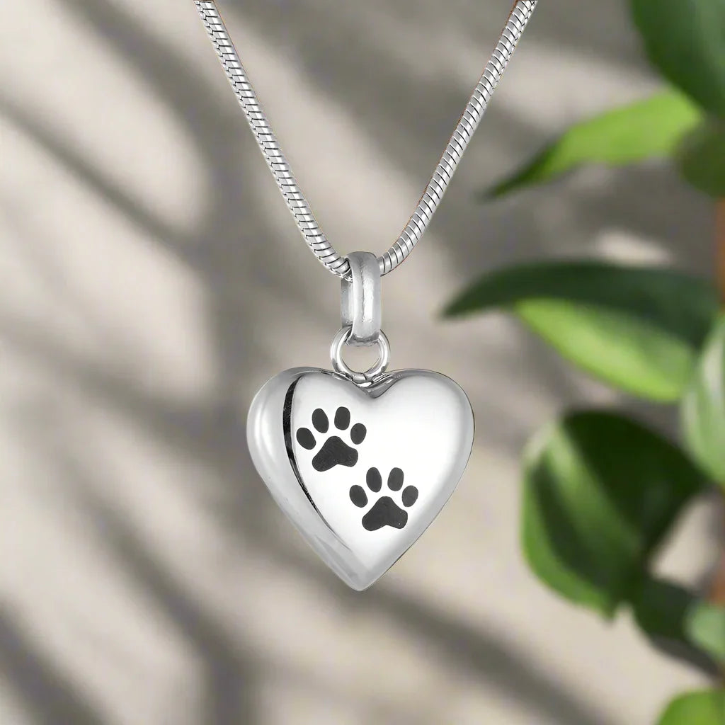 Maribelle | Heart Urn Necklace