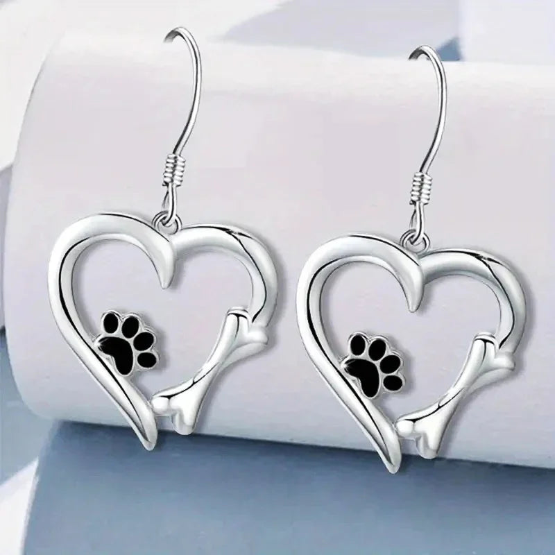 Brielle | Heart Paw Earrings