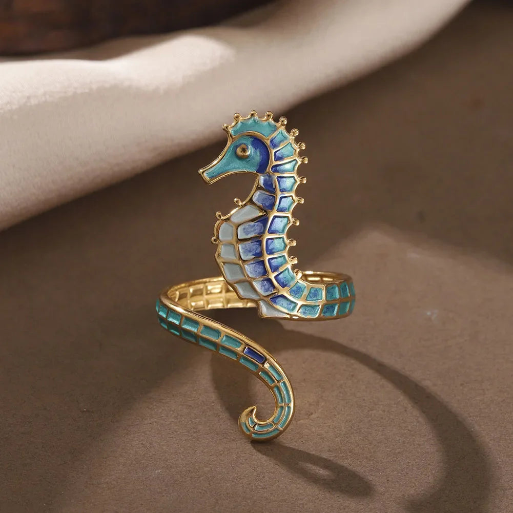 Ocean Embrace I Seahorse Ring