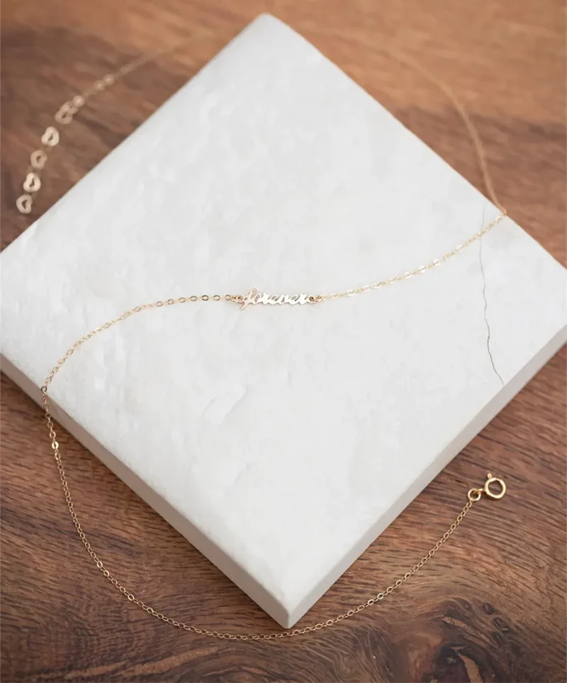 Avelisse | Forever Love Necklace