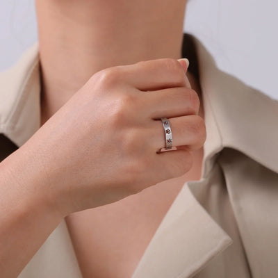 Amaris | Gold Paw Ring