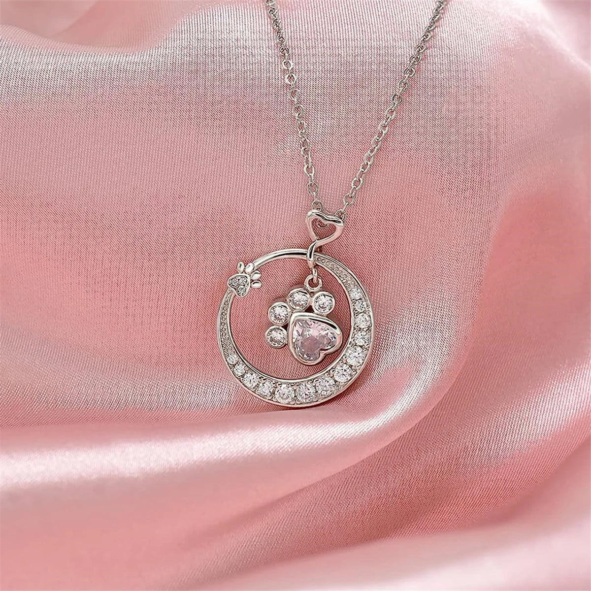 Orlissa | Heart Paw Necklace