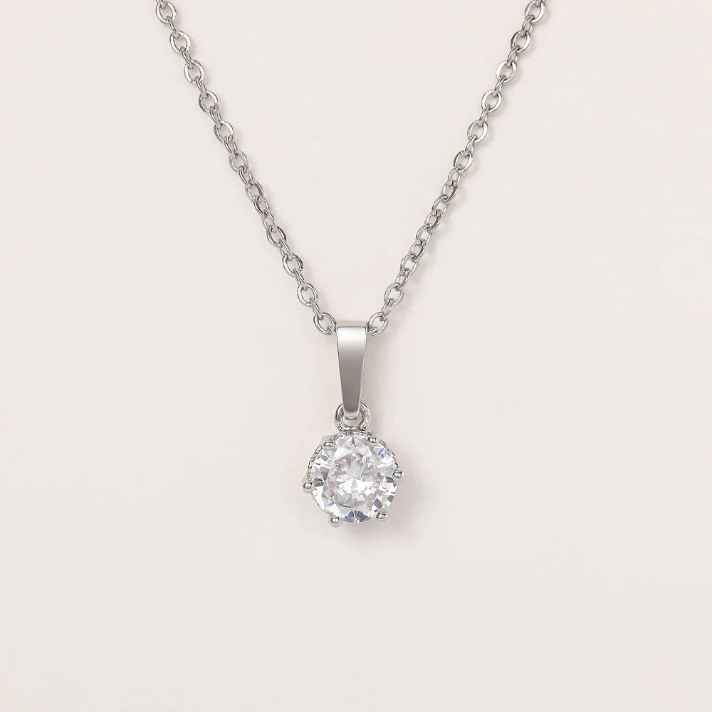 Elvianne | Crystal Solitaire Necklace