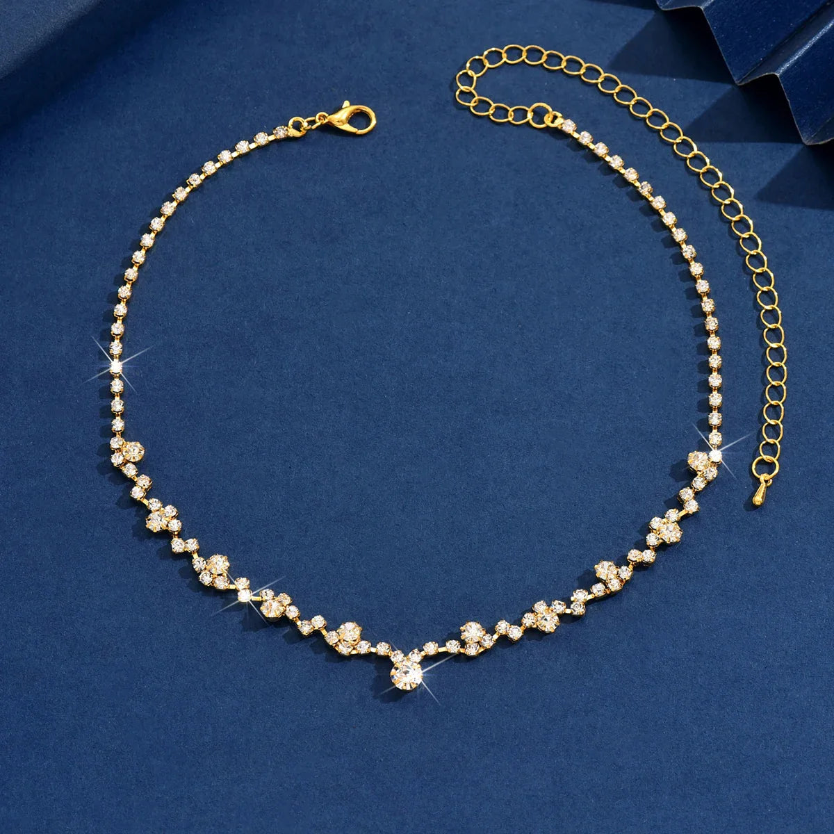 Ysoria | Minimal Choker Necklace