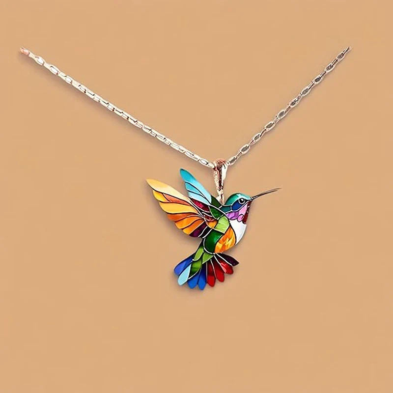 Daizy I Hummingbird Vintage Necklace