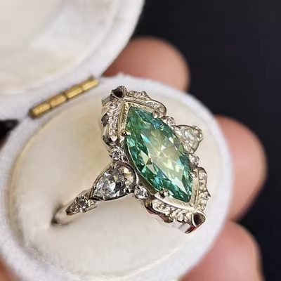 Vaela | Thornewyn Ring