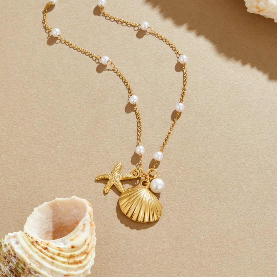 Nolene | Shell Charm Necklace
