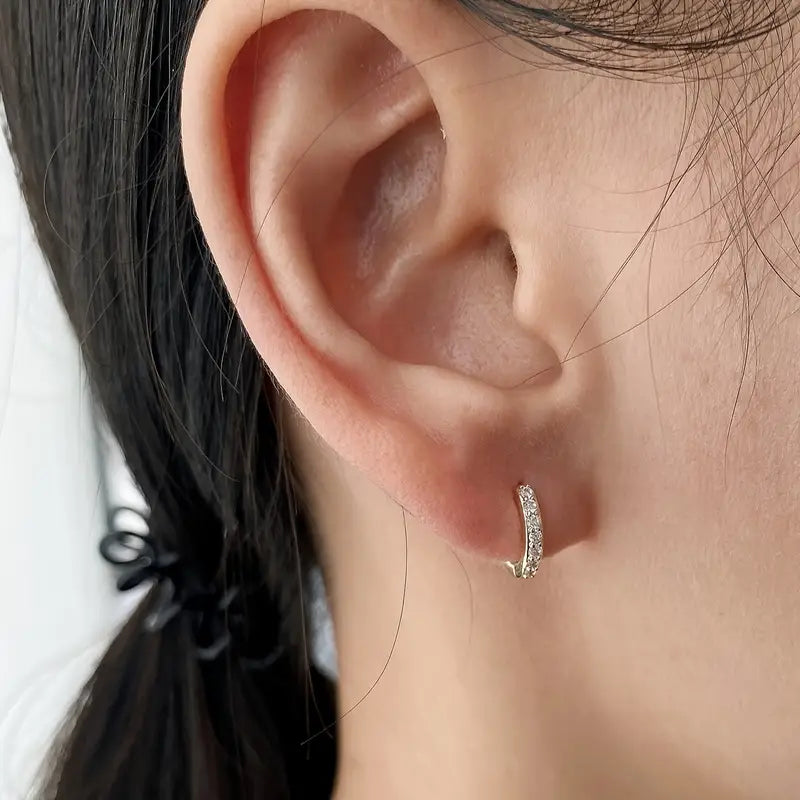 Noelia | Golden Drop Earrings