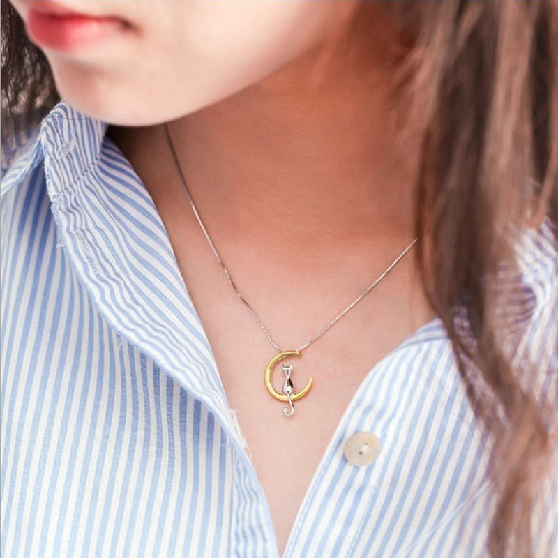 Orianda | Crescent Cat Necklace
