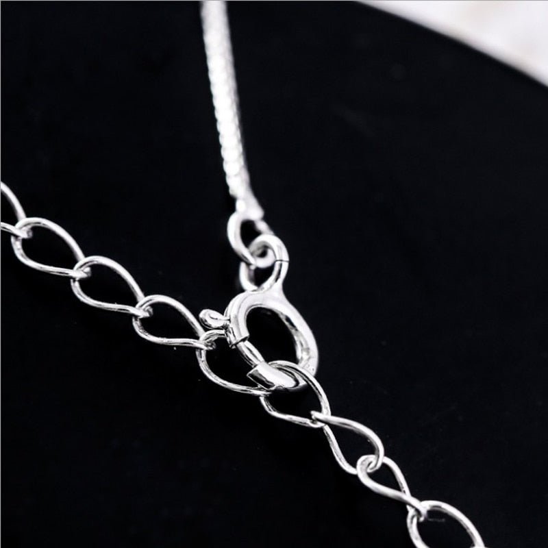 Orianda | Crescent Cat Necklace
