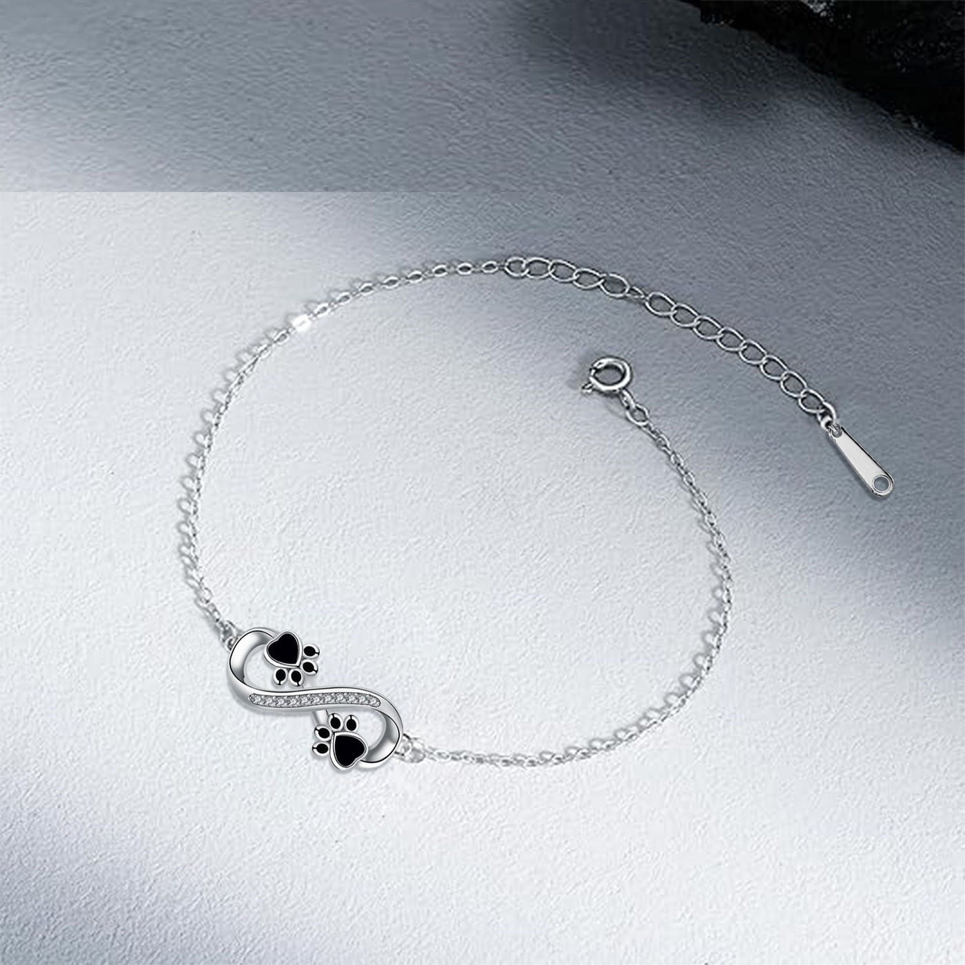 Meliora | Infinity Paw Bracelet
