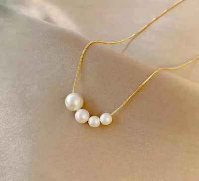 Ysolde | Gold Pearl Necklace