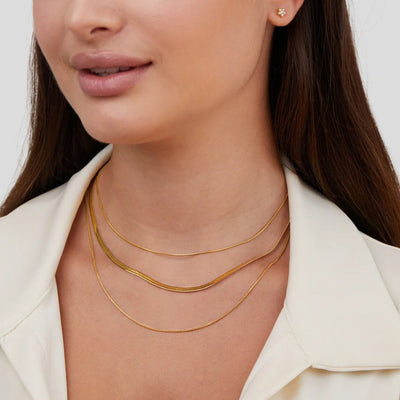 Caelia | Unisex Cross Necklace