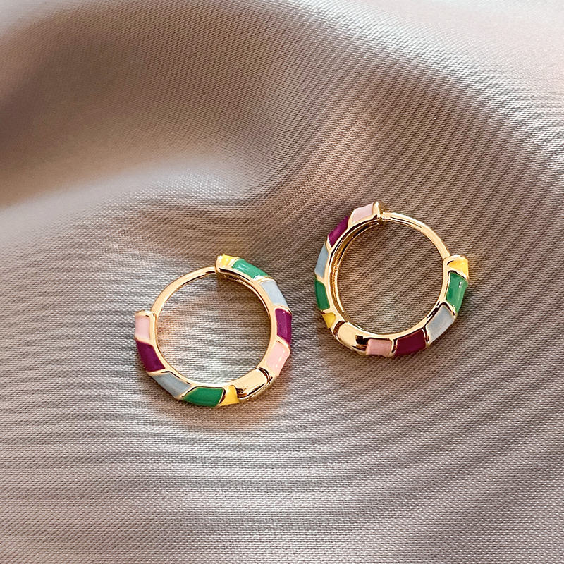 Yvaine | Golden Enamel Earrings