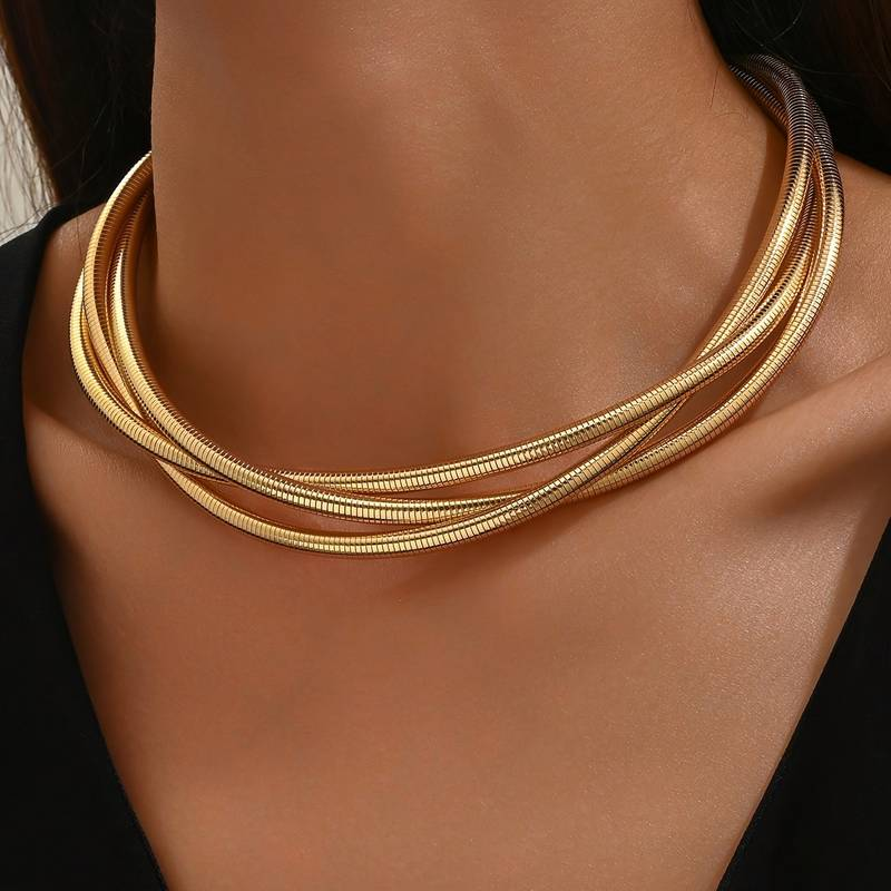 Delphine | Golden Layers Necklace