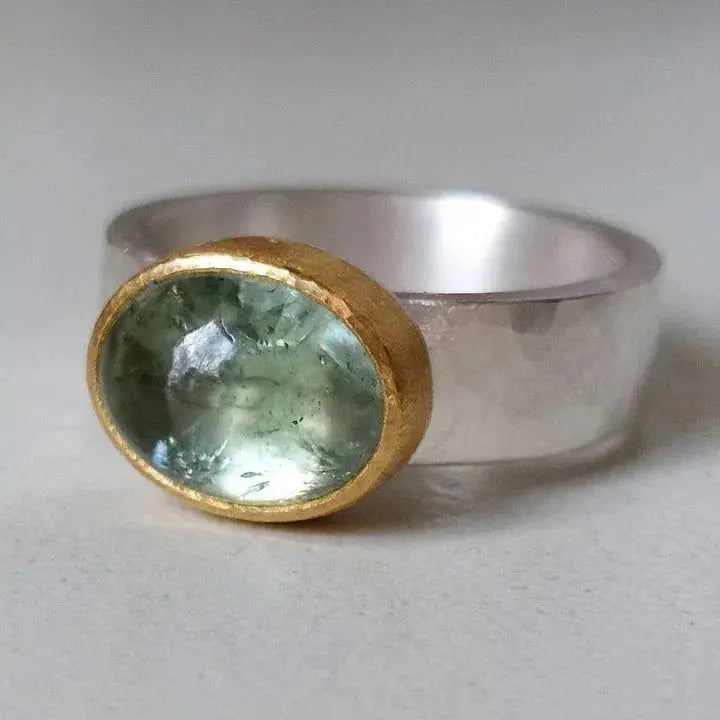 Vivienne | Green Vintage Stone Ring