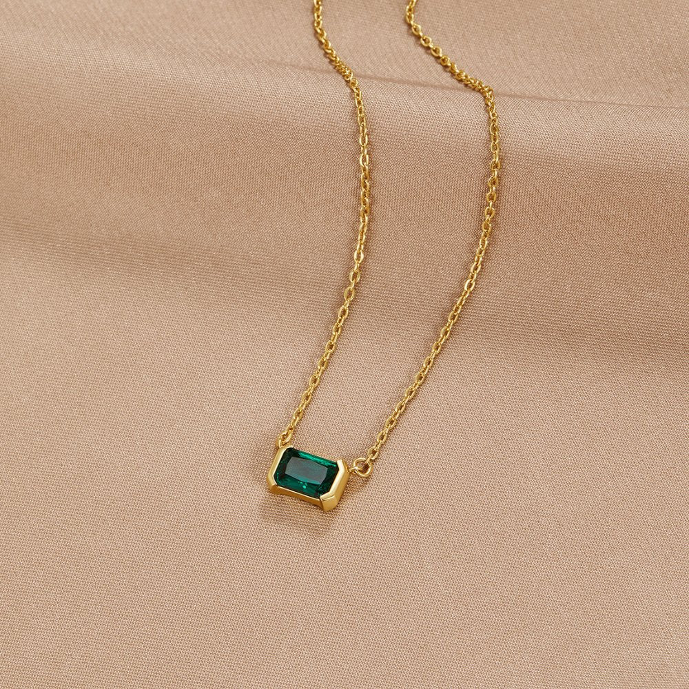 Avielle | Delicate Green Necklace