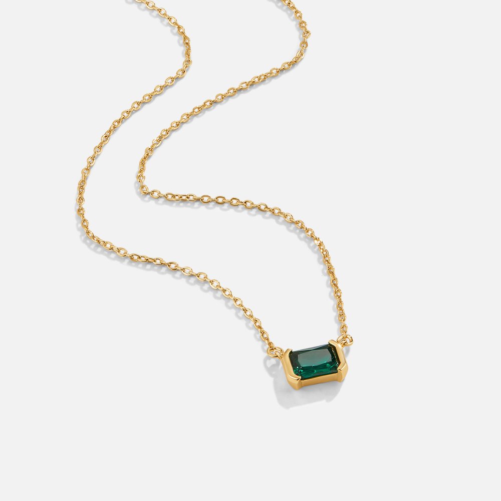 Avielle | Delicate Green Necklace